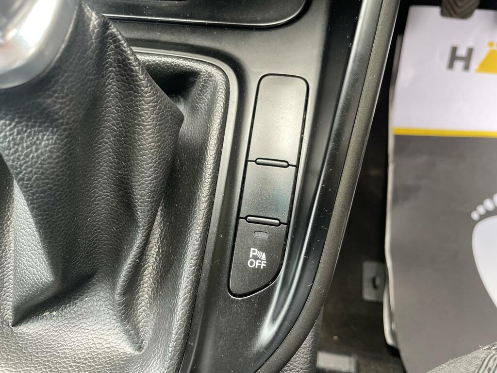 Kia Carens Carens 3 Sat Nav Ecodynamics Crdi Black #25