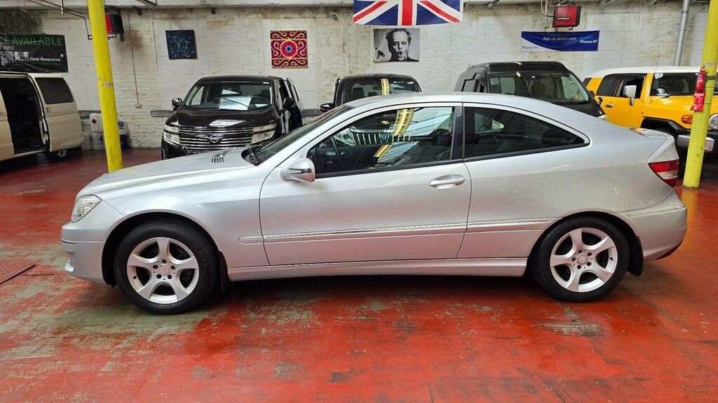 Mercedes-Benz CLC Class Hatchback 1.8 Clc180k Se Coupe Euro 4 20 Silver #4