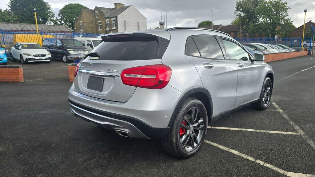 Mercedes-Benz GLA Class 2.0 Gla250 Amg Line Premium 7G-dct 4Matic Euro 6 Silver #3