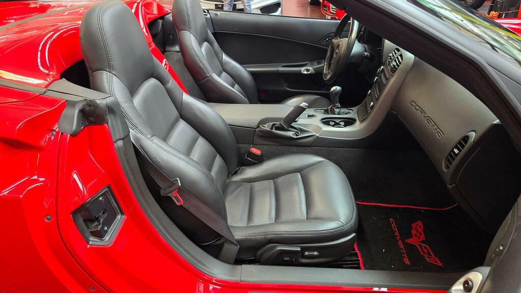 Chevrolet Corvette Chevrolet Corvette 6.0 Red #6