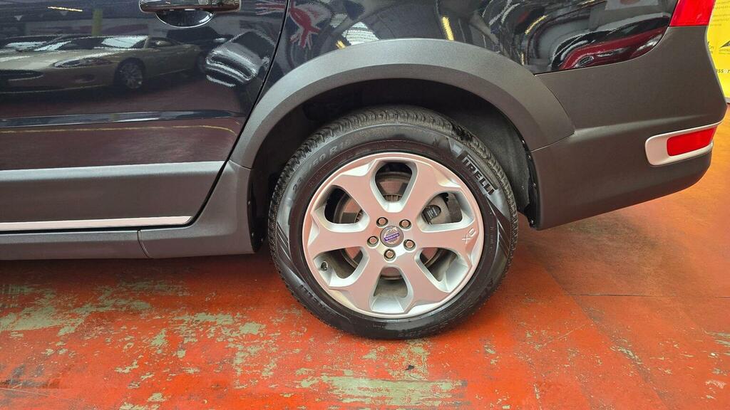 Volvo XC70 2.0 Xc70 Se Green #39