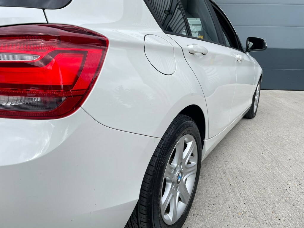 BMW 1 Series 116D Sport White #18