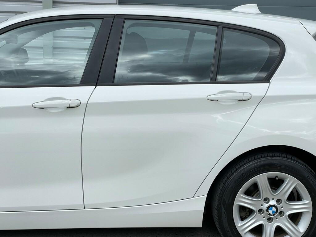BMW 1 Series 116D Sport White #27