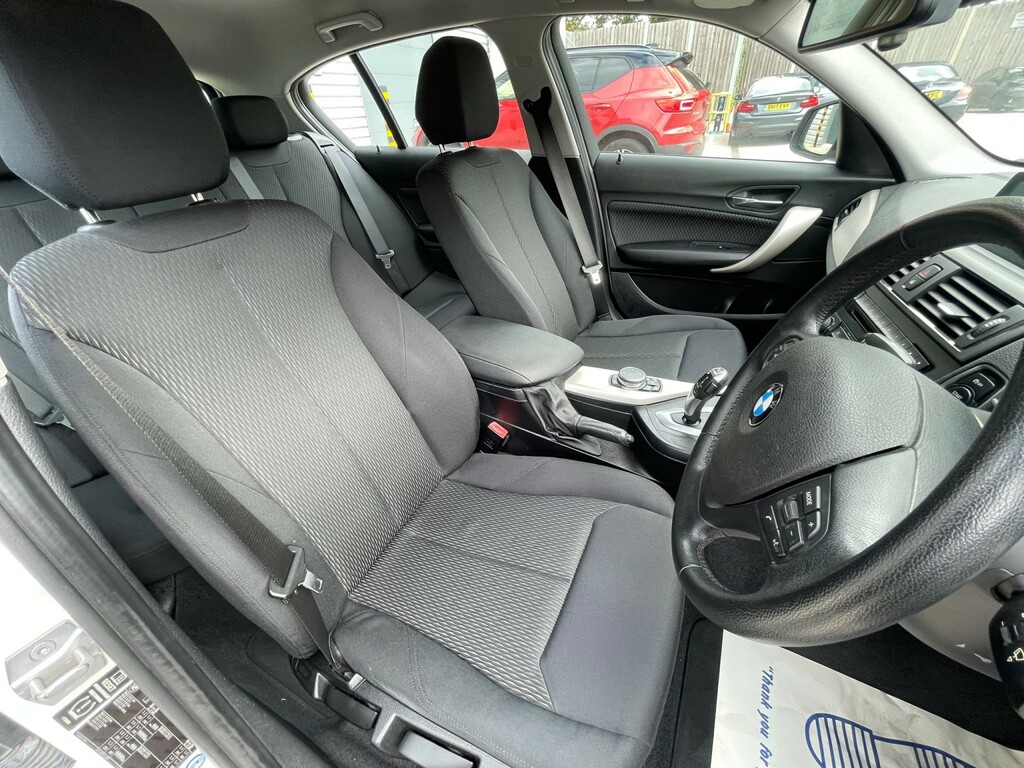 BMW 1 Series 116D Sport White #53
