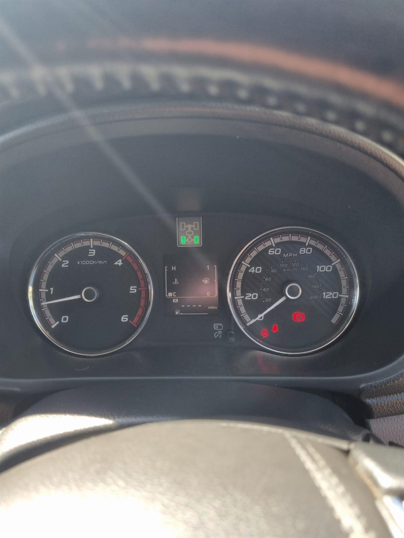 Mitsubishi L200 2.4L Dc Warrior Red #20