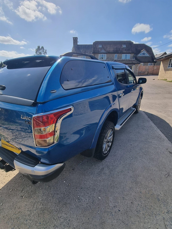 Mitsubishi L200 2.4L Dc Warrior Red #8