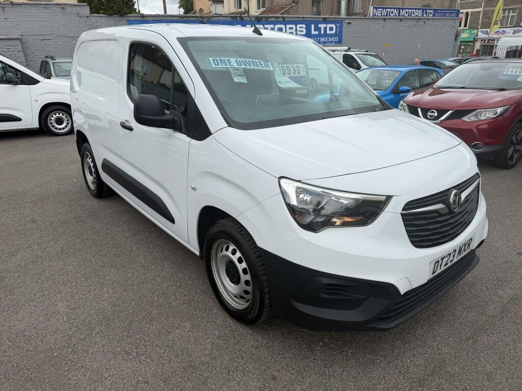 Vauxhall Combo 1.5 Turbo D 2300 Prime L1 H1 Euro 6 Ss White