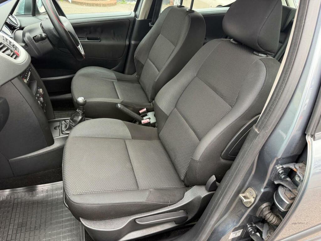 Peugeot 207 Sportium White #18