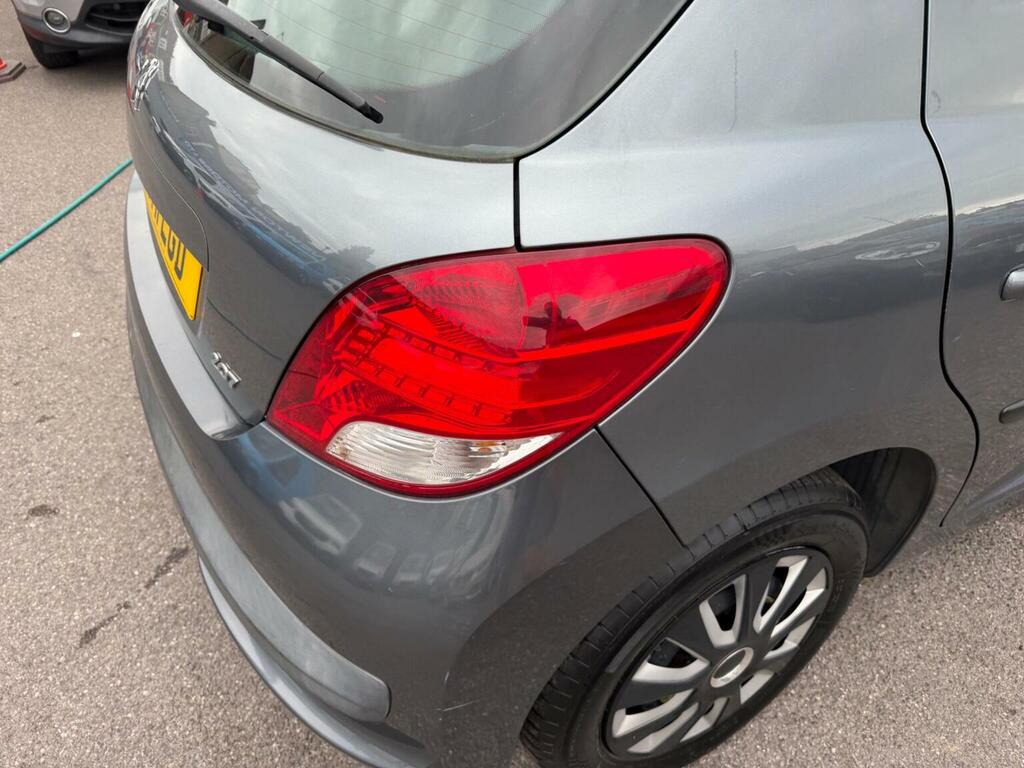 Peugeot 207 Sportium White #10