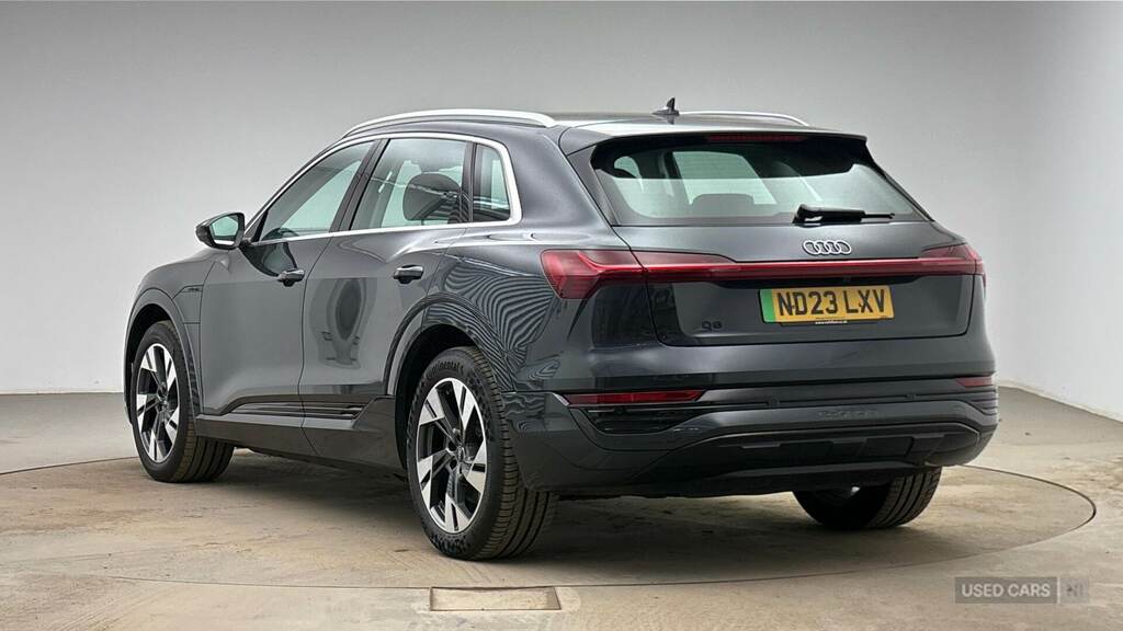 Audi Q8 e tron 250Kw 50 Quattro 95Kwh Sport Grey #3