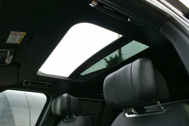Land Rover Range Rover Sv Black #22