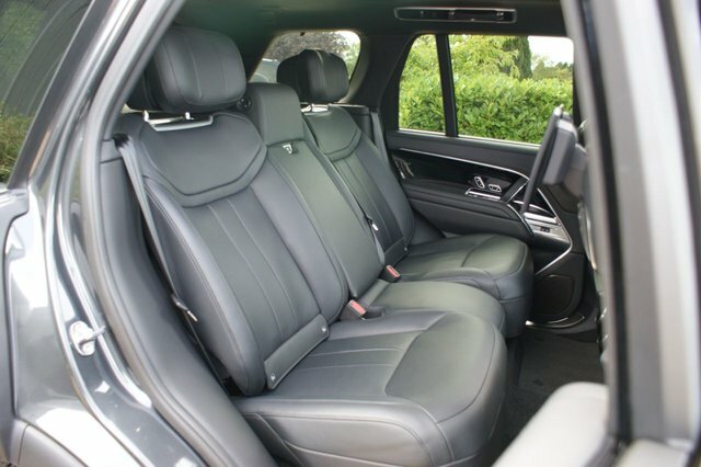 Land Rover Range Rover Sv Black #42