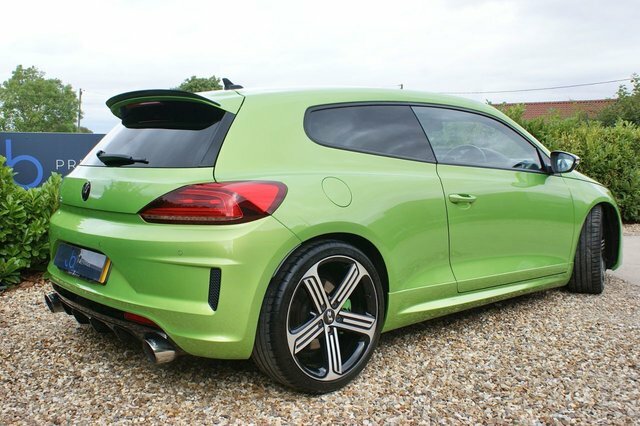 Volkswagen Scirocco 2.0 Tsi Bluemotion Tech R Hatchback Dsg Green #3