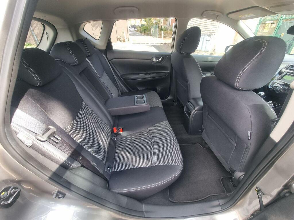 Nissan Pulsar Hatchback #15