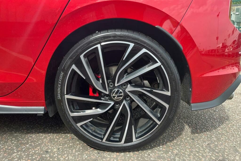 Volkswagen Golf 2.0 Tdi Gtd Hatchback Dsg CE73GDV Red #5
