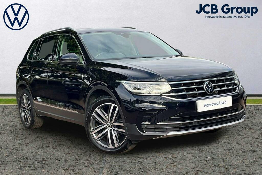 Volkswagen Tiguan 1.5 Tsi Elegance Suv Dsg Black