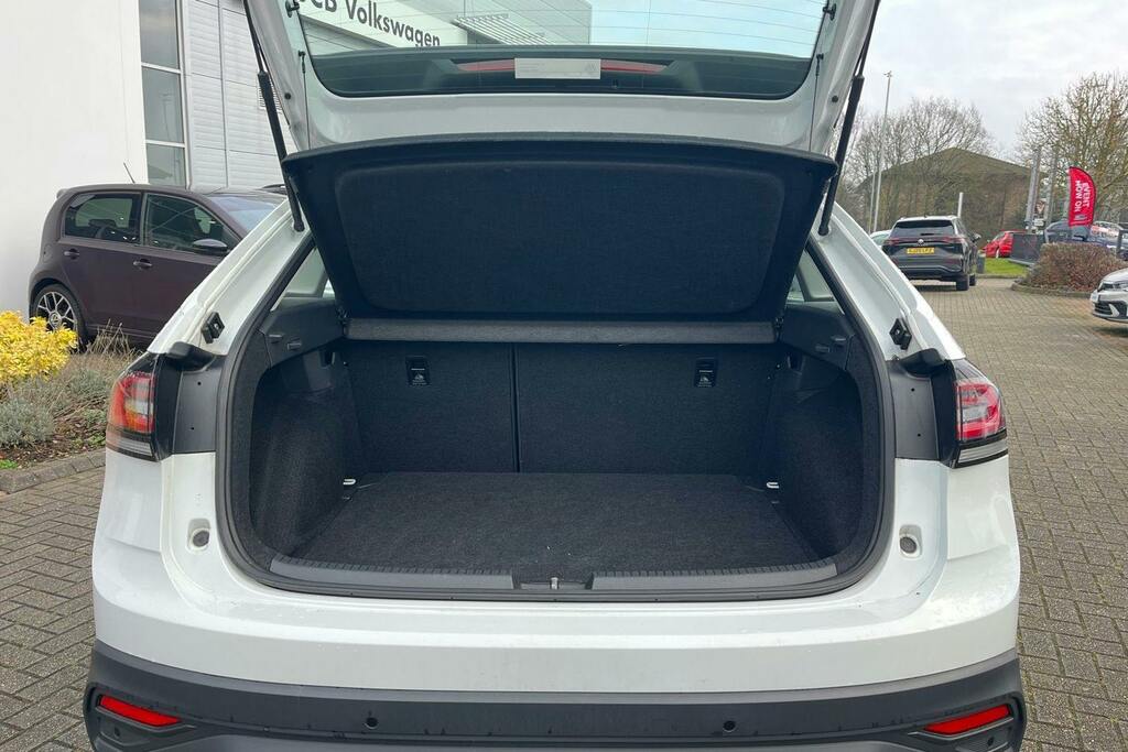 Volkswagen Taigo 1.0 Tsi 95Ps Life White #10