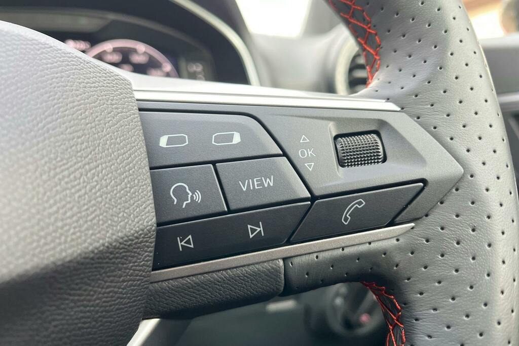 Seat Leon Hatch Fr Sport 1.5 Etsi Afv 115 7-Speed White #18