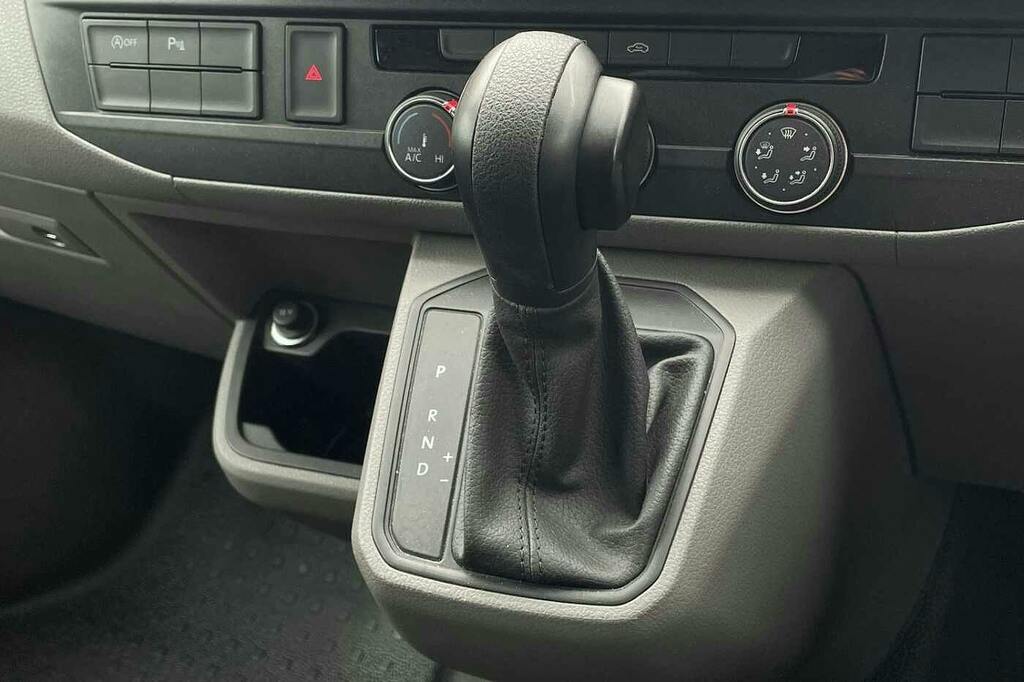 Volkswagen Transporter 2.0 Tdi 150 Highline Van Grey #16