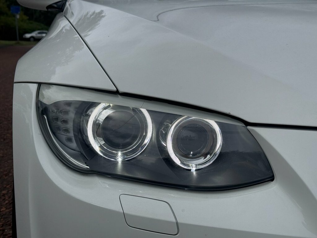 BMW 3 Series 2L M Sport White #4