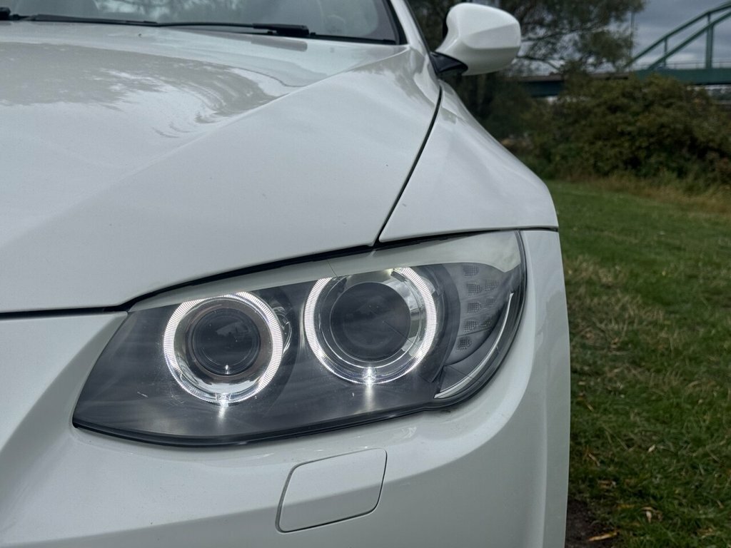 BMW 3 Series 2L M Sport White #3