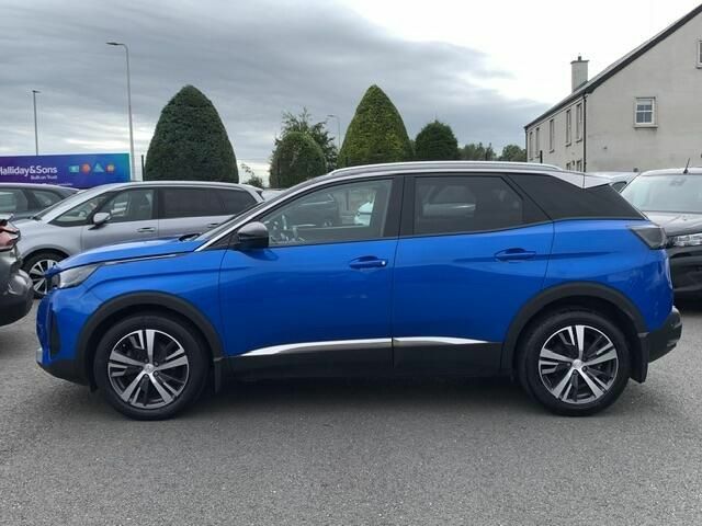 Peugeot 3008 1.2 Puretech Allure Premium Euro 6 S S Blue #4