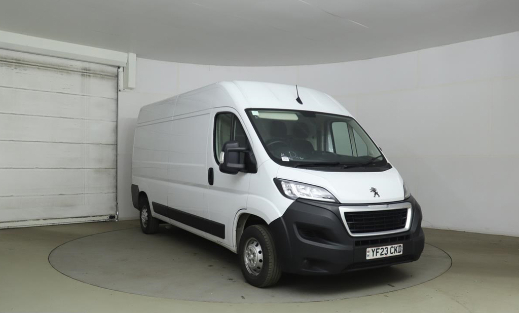 Peugeot Boxer 2.2Bhdi 140Hp L3h2 Professional Premium Due In White
