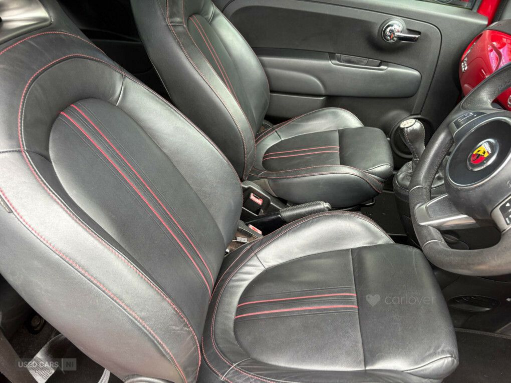 Abarth 500 Hatchback 1.4 Abarth 500 1.4 Tjet 135 Hp 2014 Red #9