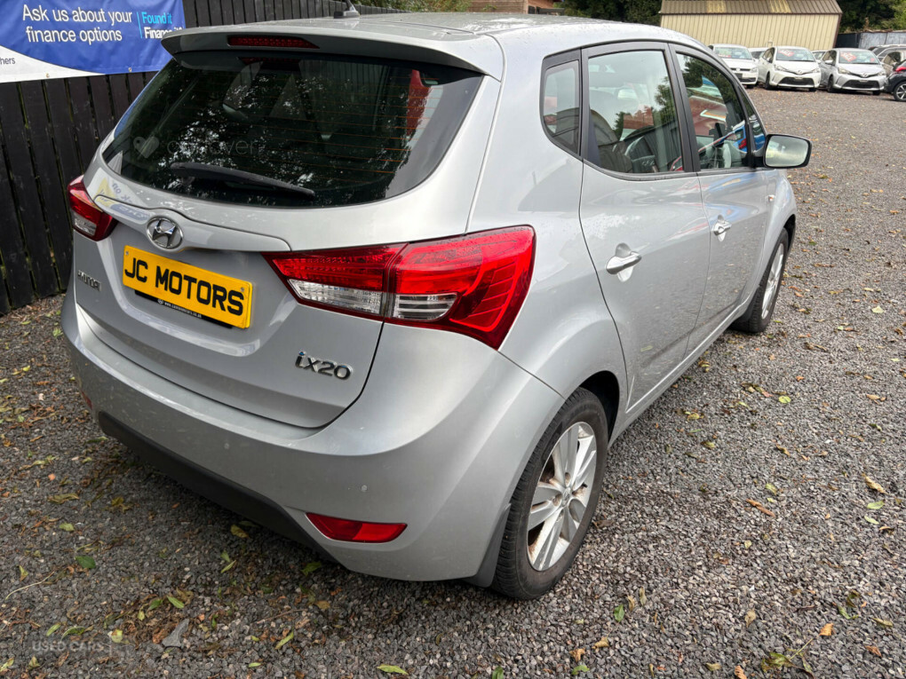 Hyundai Ix20 1.4 Active  #6