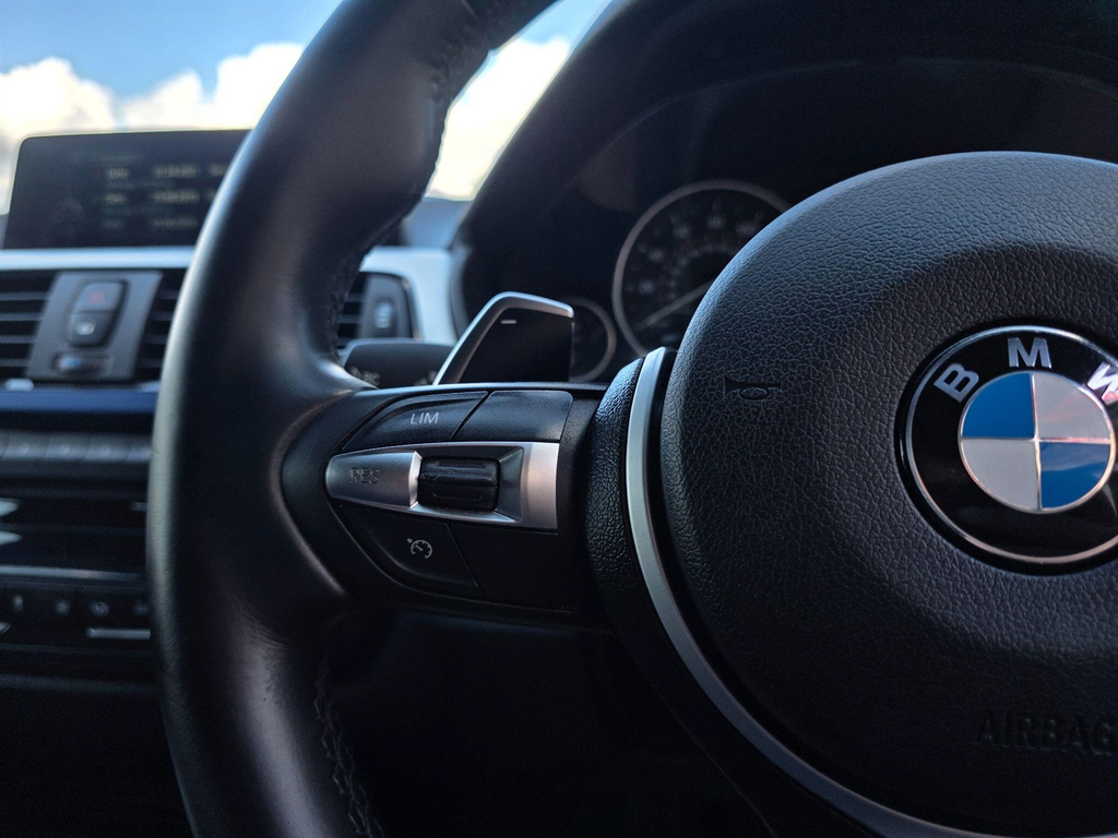 BMW 4 Series Hatchback Blue #48