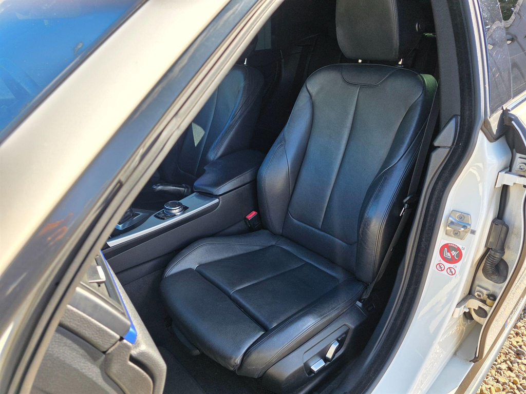 BMW 4 Series Hatchback Blue #30