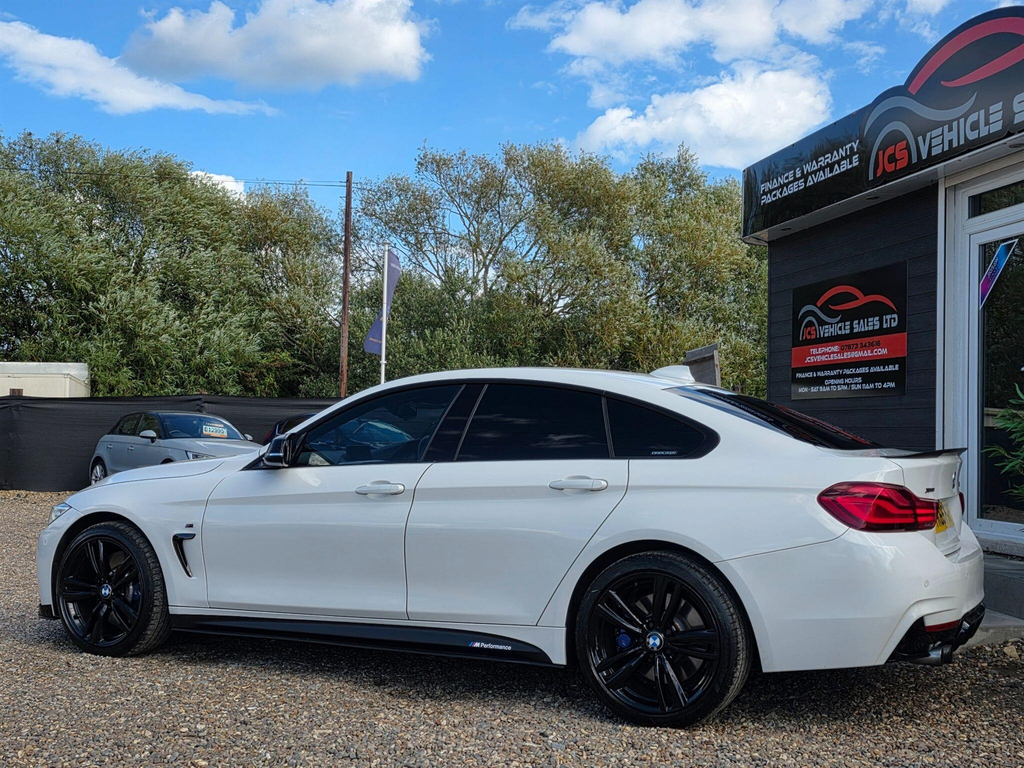 BMW 4 Series Hatchback Blue #10
