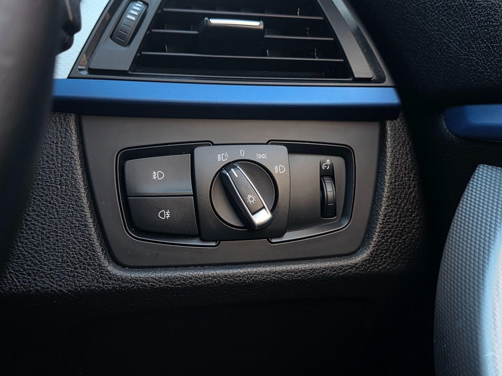 BMW 4 Series Hatchback Blue #45