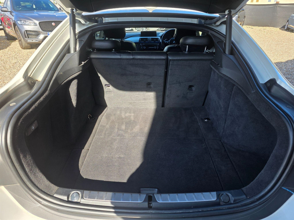BMW 4 Series Hatchback Blue #27