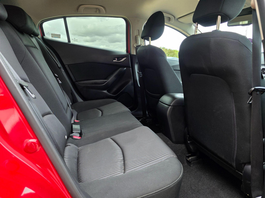 Mazda 3 2.0 Se Nav 118 Bhp White #17