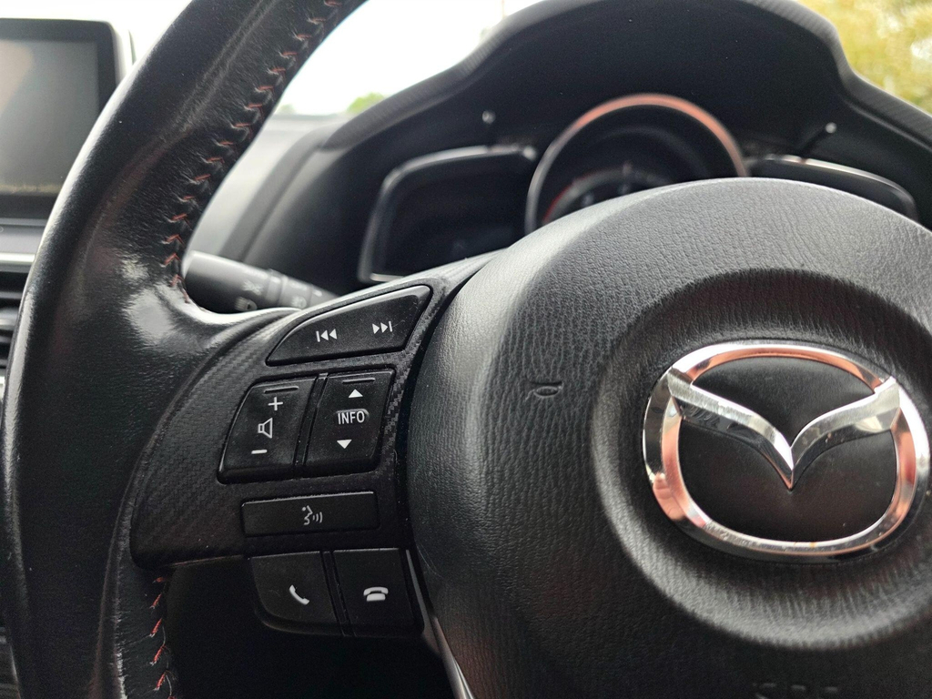 Mazda 3 2.0 Se Nav 118 Bhp White #38