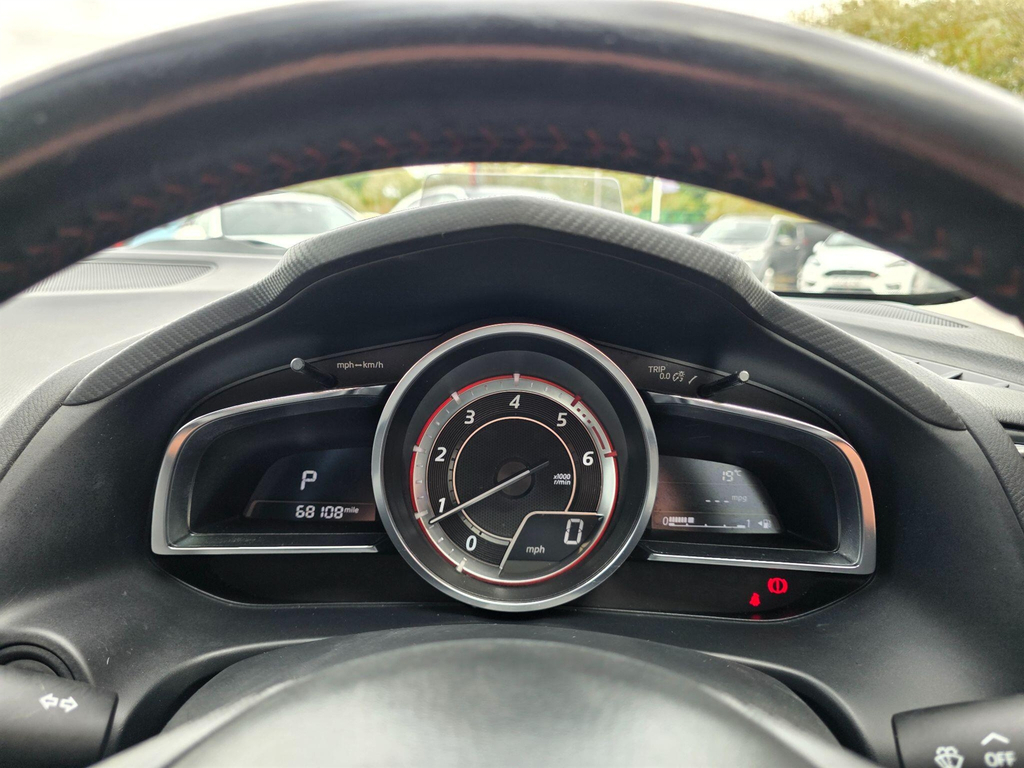 Mazda 3 2.0 Se Nav 118 Bhp White #39