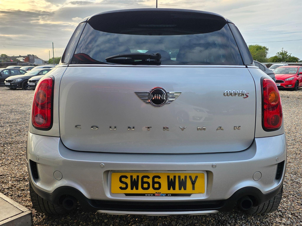 Mini Countryman One White #7