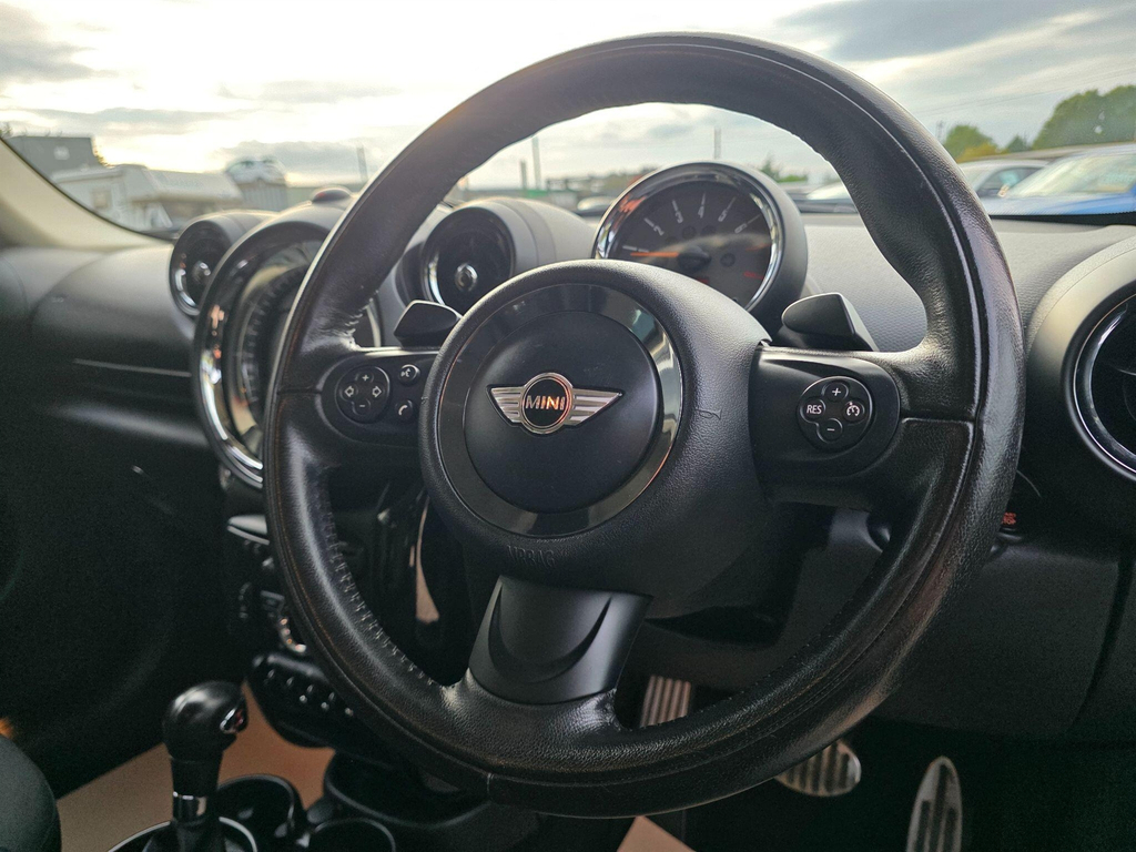 Mini Countryman One White #27