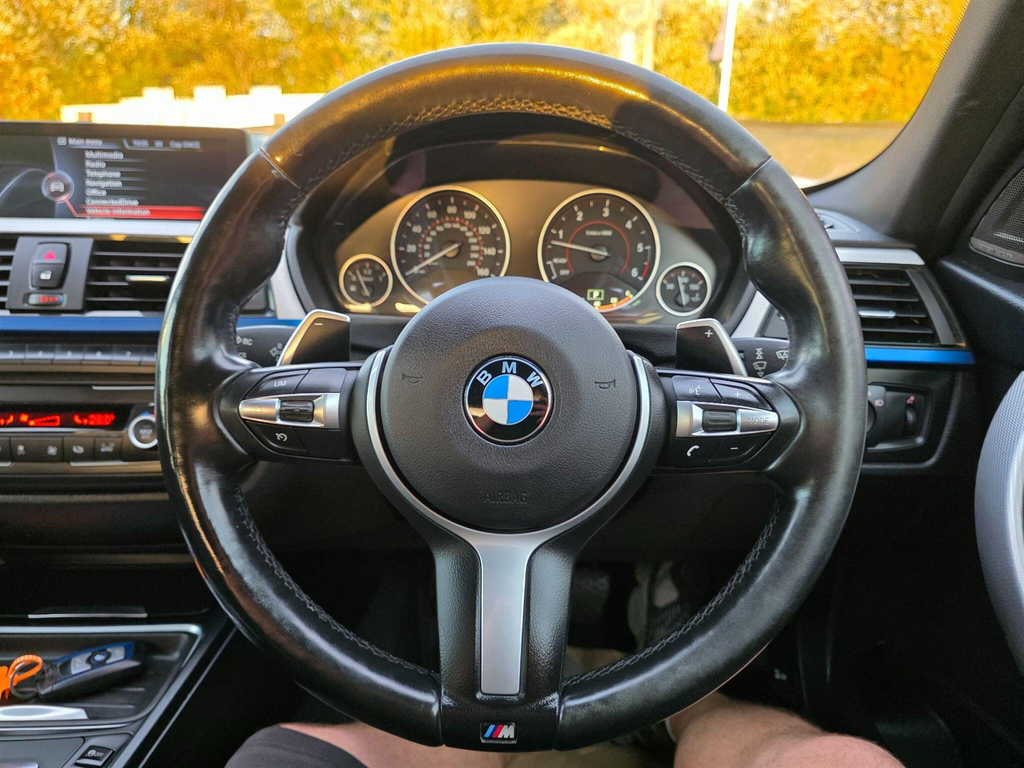 BMW 3 Series 320D M Black #38