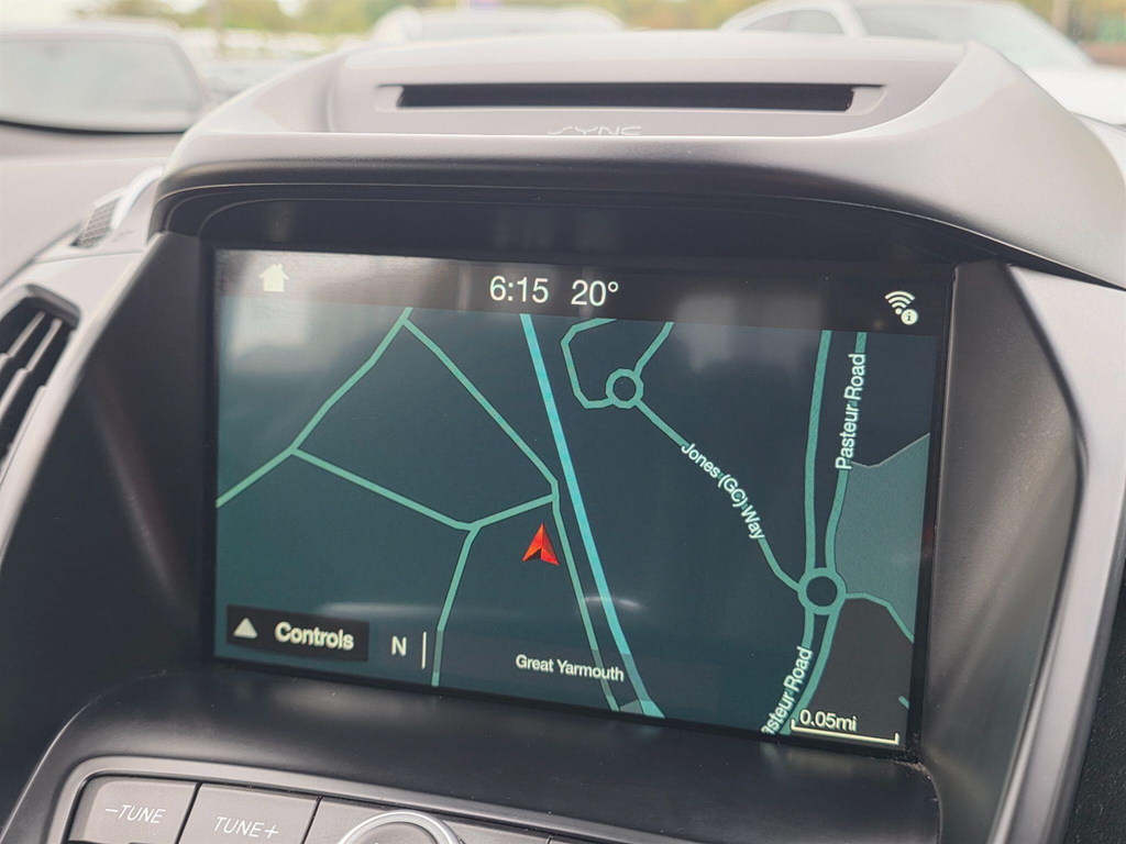 Ford Kuga Kuga St-line Tdci White #28