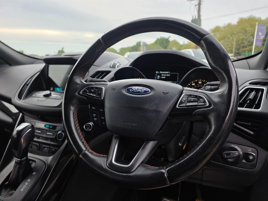 Ford Kuga Kuga St-line Tdci White #22