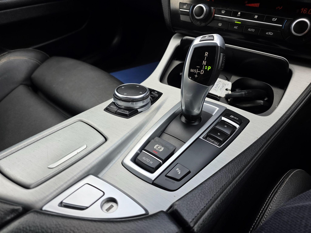 BMW 5 Series 2.0 520D Grey #24