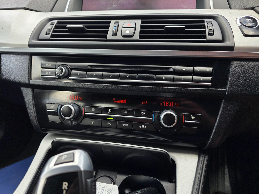 BMW 5 Series 2.0 520D Grey #25