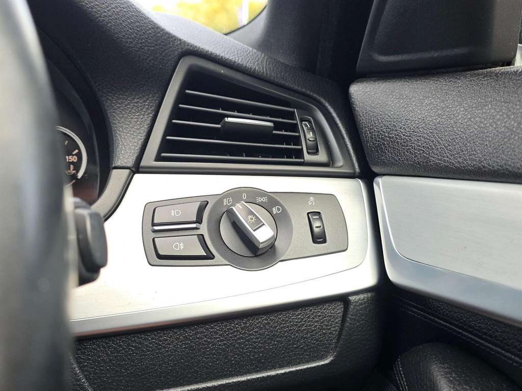 BMW 5 Series 2.0 520D Grey #35