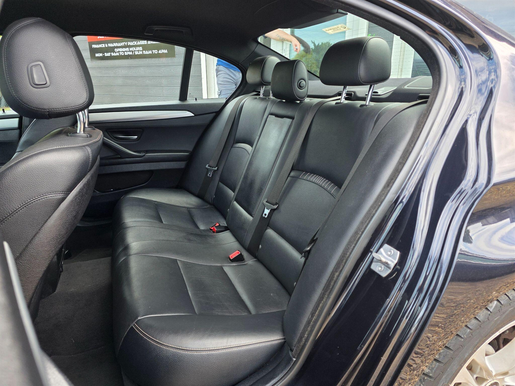 BMW 5 Series 2.0 520D Grey #19