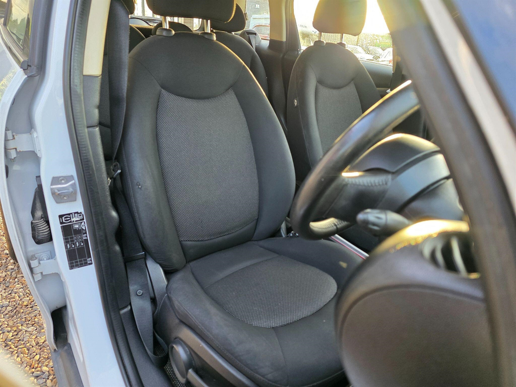 Mini Countryman Suv 2.0 Red #14