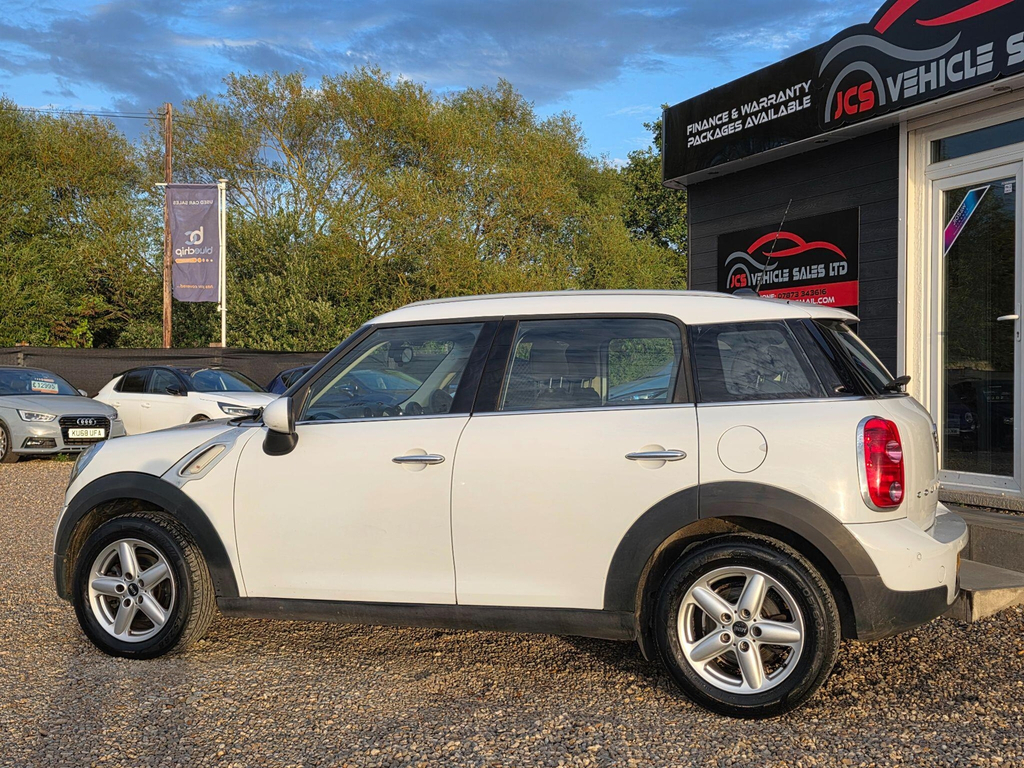 Mini Countryman Suv 2.0 Red #8