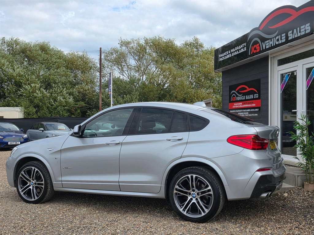 BMW X4 Xdrive20d Xline Red #9