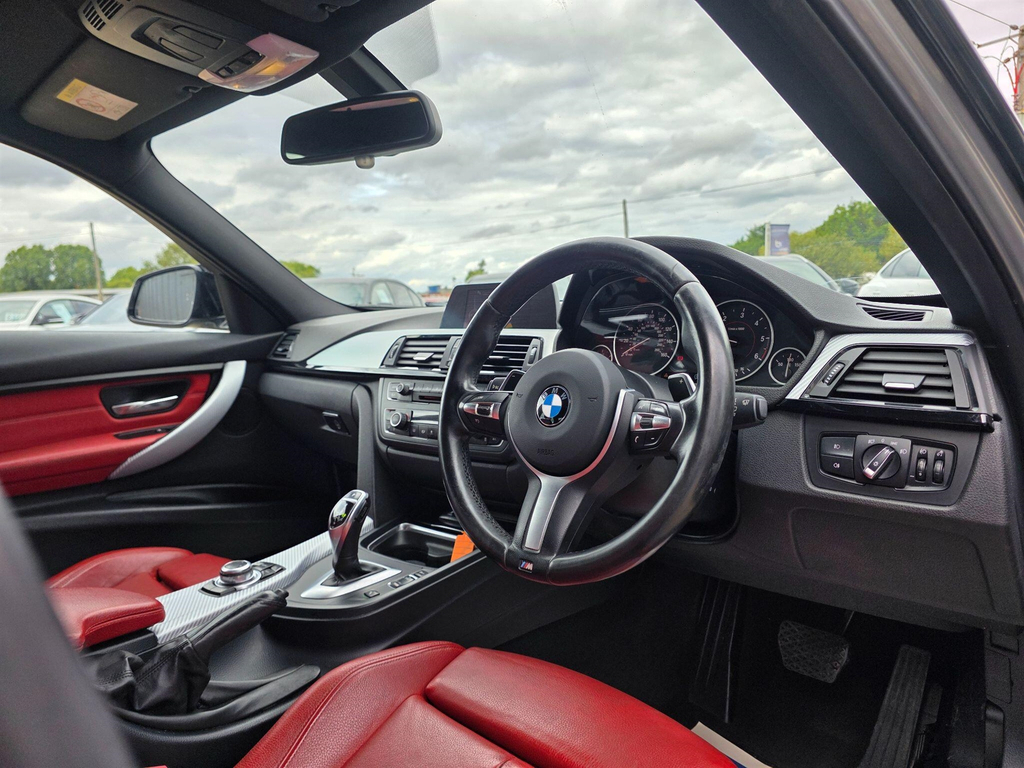 BMW 3 Series 320D Luxury White #19